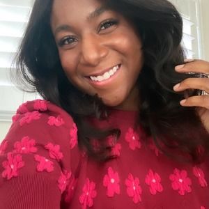 Meet your Posher, Vanessa